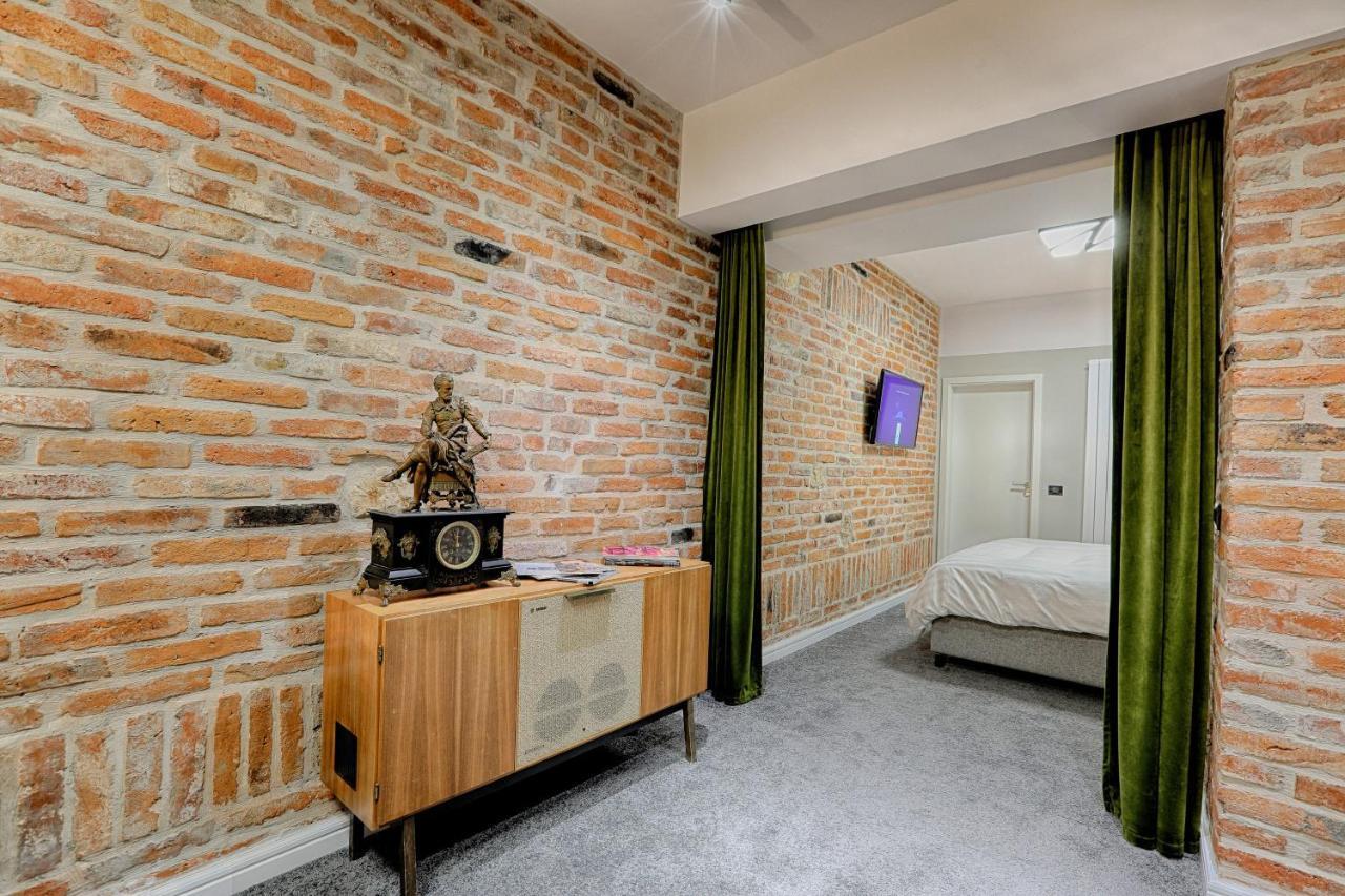 Nani Nani Boutique Hotel Brasov Exterior photo
