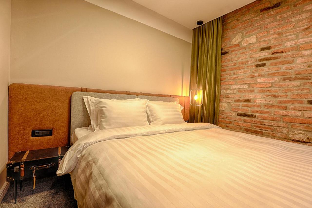 Nani Nani Boutique Hotel Brasov Exterior photo