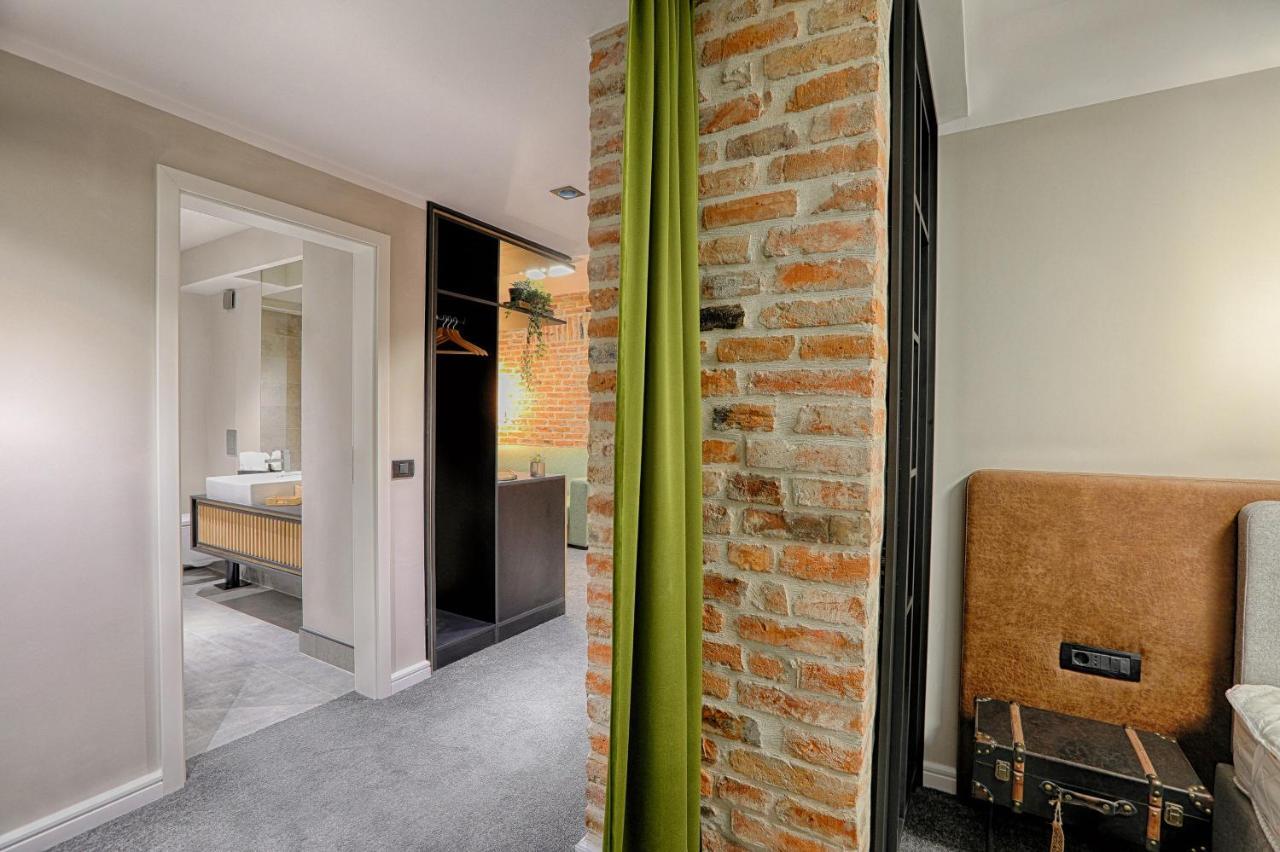 Nani Nani Boutique Hotel Brasov Exterior photo