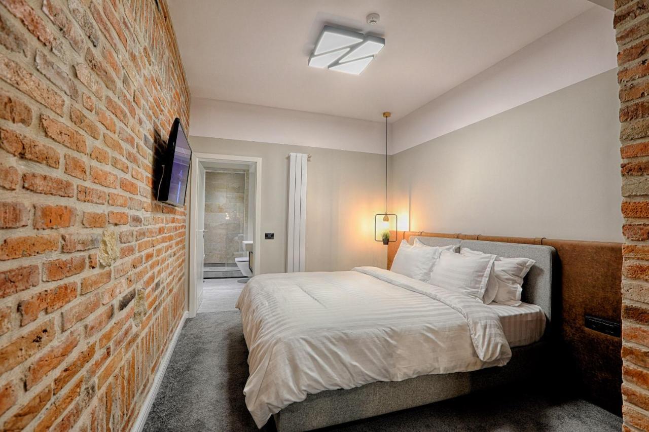 Nani Nani Boutique Hotel Brasov Exterior photo