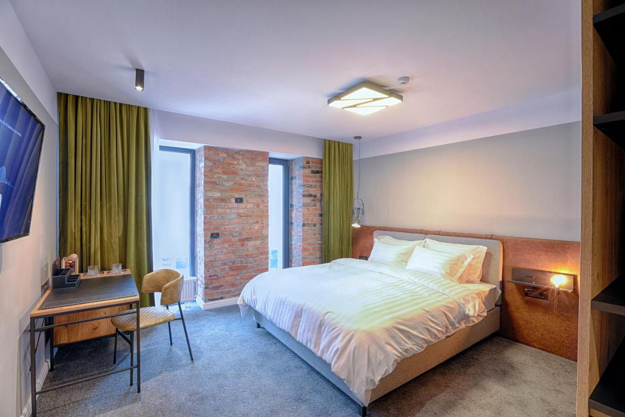 Nani Nani Boutique Hotel Brasov Exterior photo
