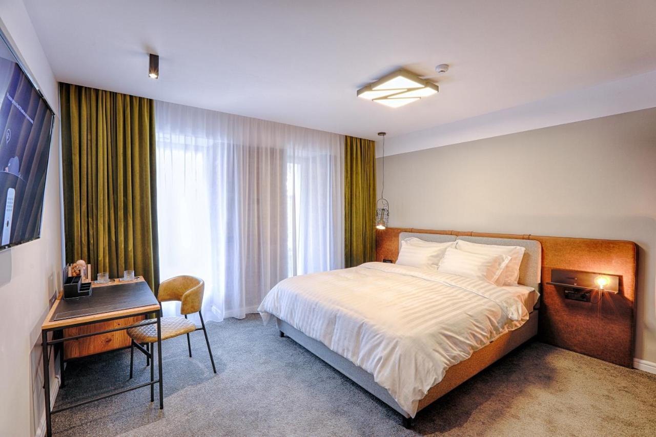 Nani Nani Boutique Hotel Brasov Exterior photo